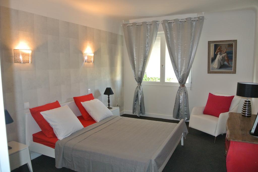 Le Clos des Mylandes Dax Habitación foto